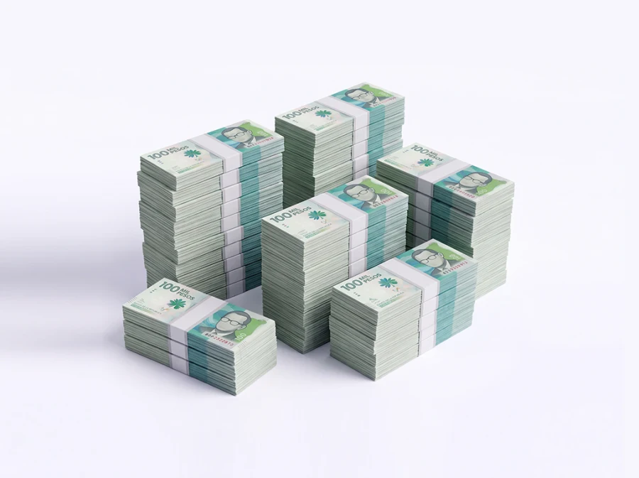 Fajos de billetes de 100.000 pesos colombianos